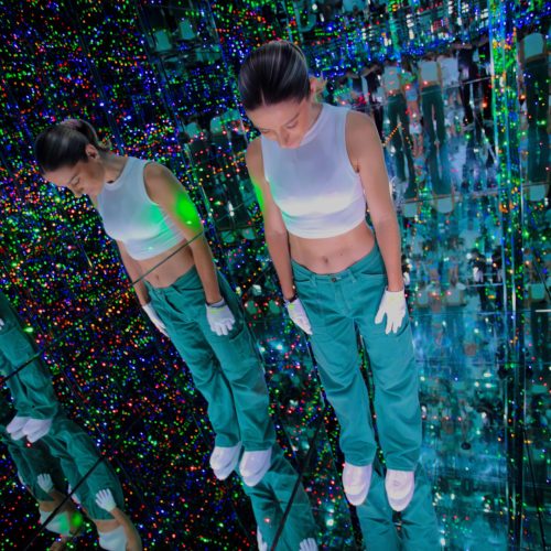 interactive-light-show-indoor-activities-surfers-paradise-infinity-gc
